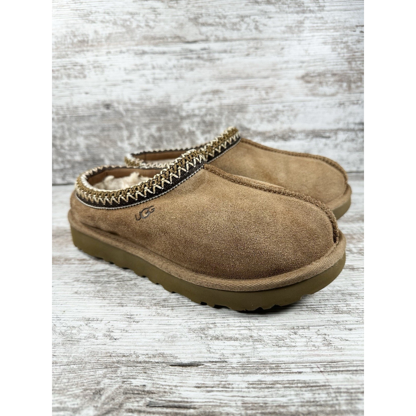 Women's Ugg Tasman Brown Suede Slippers S/N 5955 Sz 7 Euc!